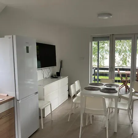 Casa de Férias Lakeside Balatonszarszo