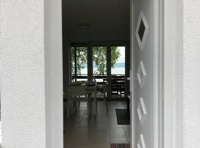 Lakeside Tatil Evi